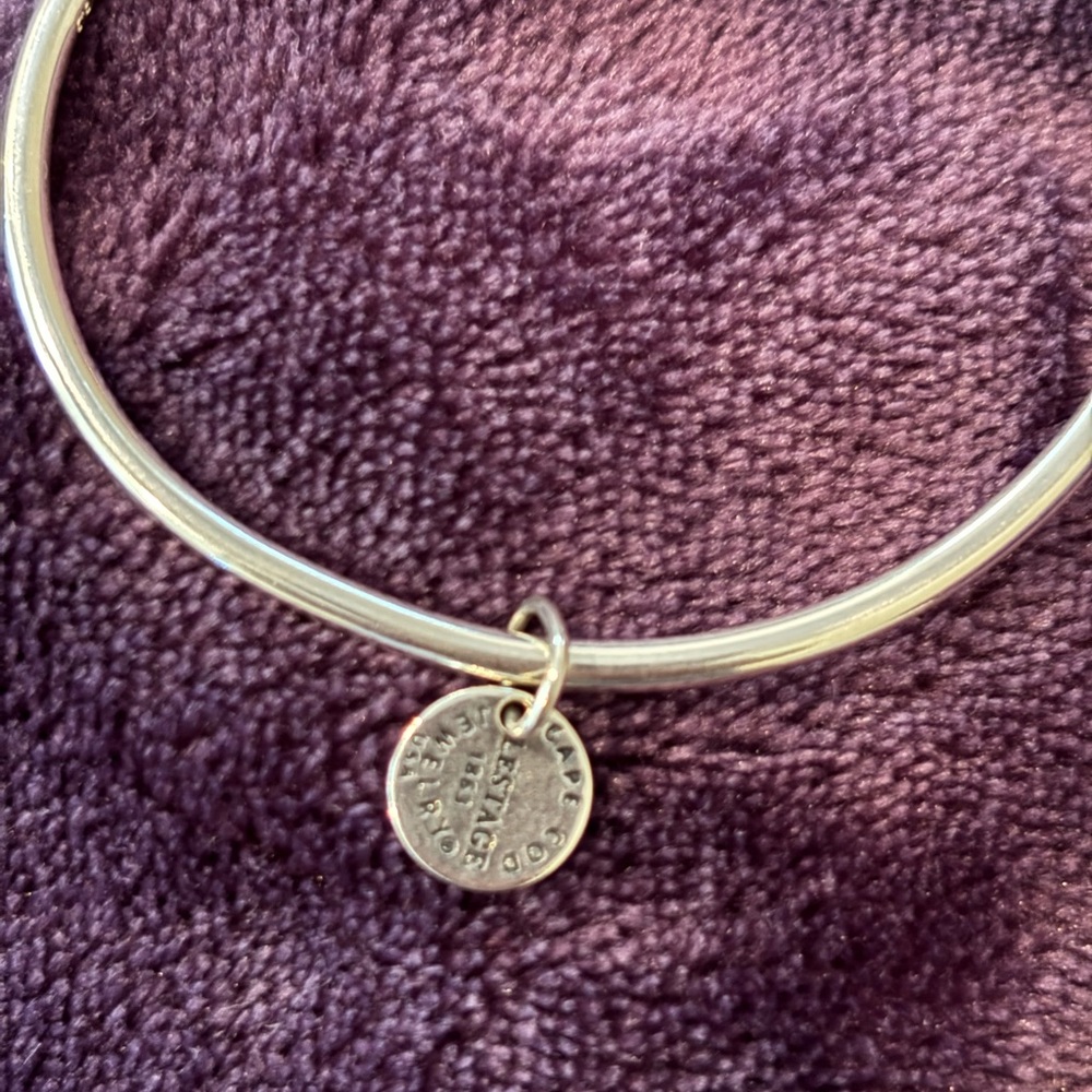 Sterling silver and 14k cape cod bracelet by Lestage - Picture 3 of 7